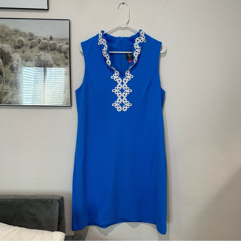 Vince Camuto Women’s Blue Sleeveless Sheath Dress